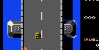 Road Fighter NES Screenshot
