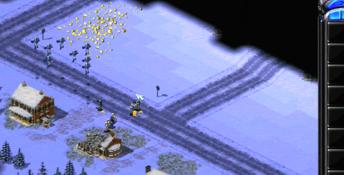 Command & Conquer: Red Alert 2 PC Screenshot