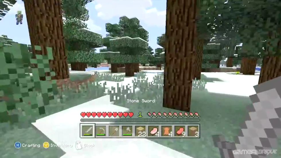 Playing MINECRAFT Online on XBOX 360 in 2022! (GamePlay