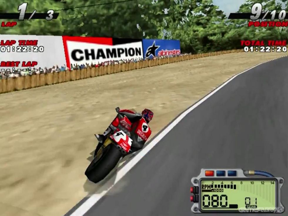 SUPER BIKE THE CHAMPION jogo online gratuito em